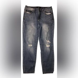 Judy Blue Denim relaxed fit distressed size 32 blue jeans excellent condition